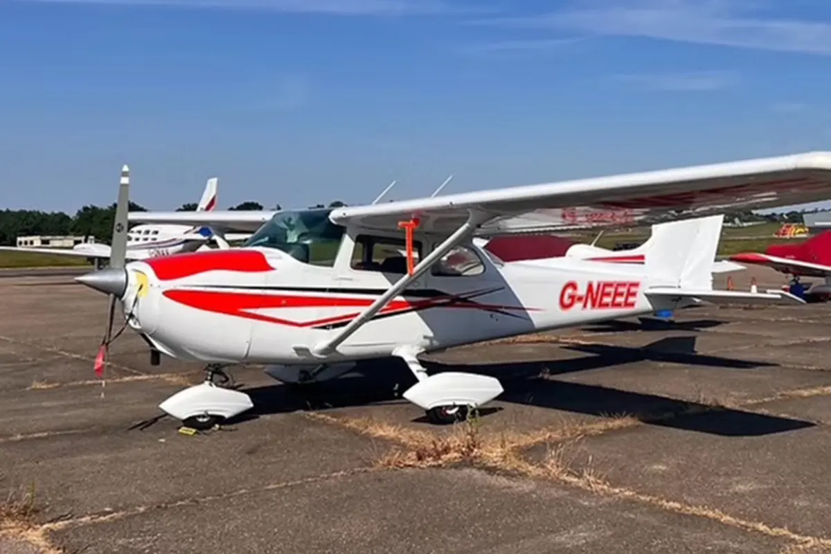 Reims-Cessna F172M G-NEEE